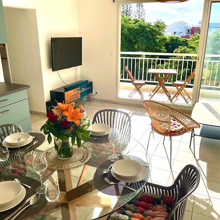Appartement Lumineux Renove A Neuf Saint Pierre Exterior foto