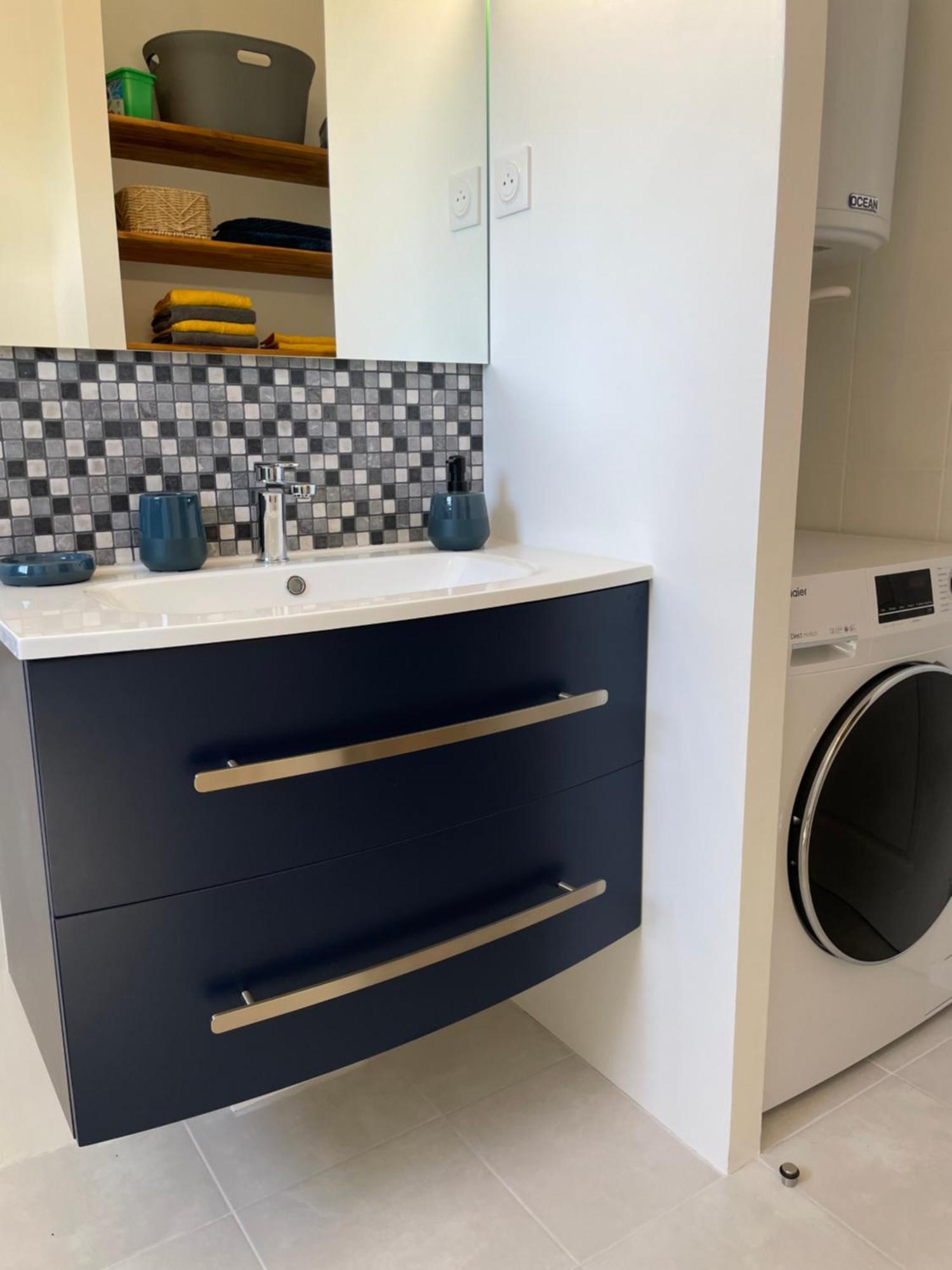 Appartement Lumineux Renove A Neuf Saint Pierre Exterior foto